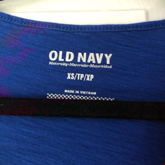 Old Navy maternity t-shirts - Picture 2 of 5